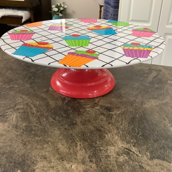 Cupcake (or cake) Stand 38 inches around - Picture 6 of 9